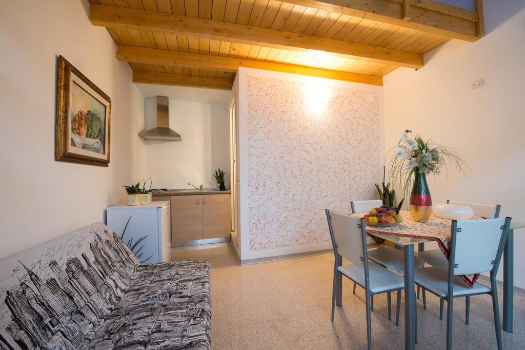 Raffaela Casa Vacanze Aradeo المظهر الخارجي الصورة