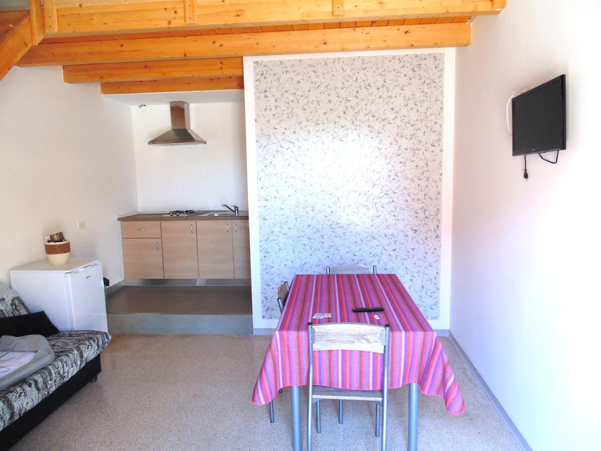 Raffaela Casa Vacanze Aradeo المظهر الخارجي الصورة
